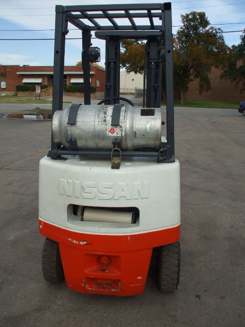 Used nissan forklifts dallas #8